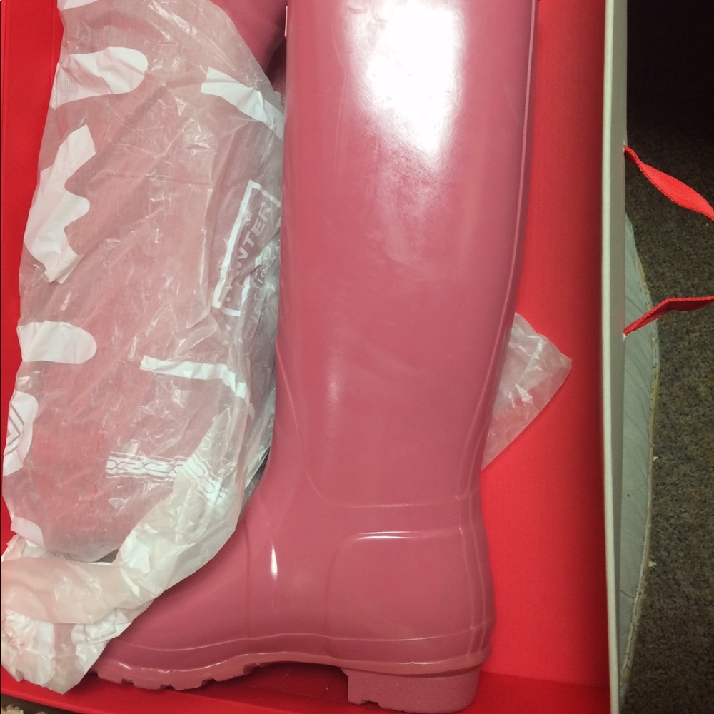 Women’s Tall Glossy Hunter Boots (pink)